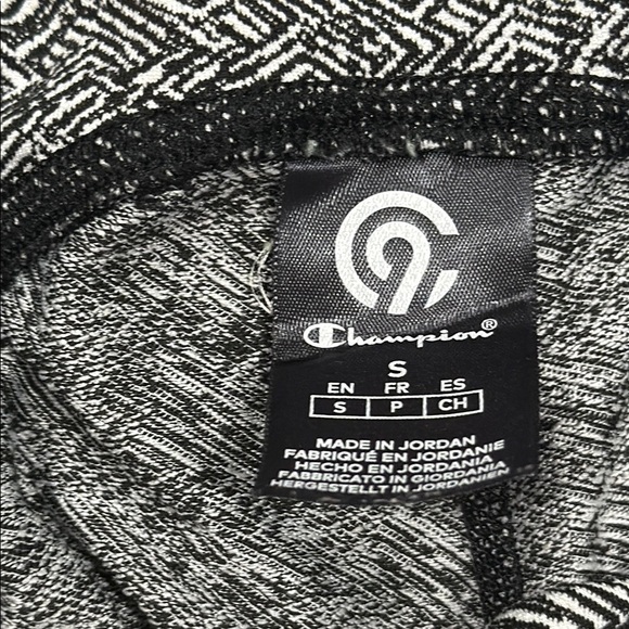 C9 by Champion Women's Black and Gray Leggings 2 pairs Size Small pockets - Picture 13 of 13